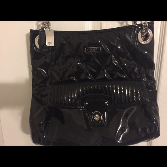 Coach Patent Leather handbag - Picture 5 of 6